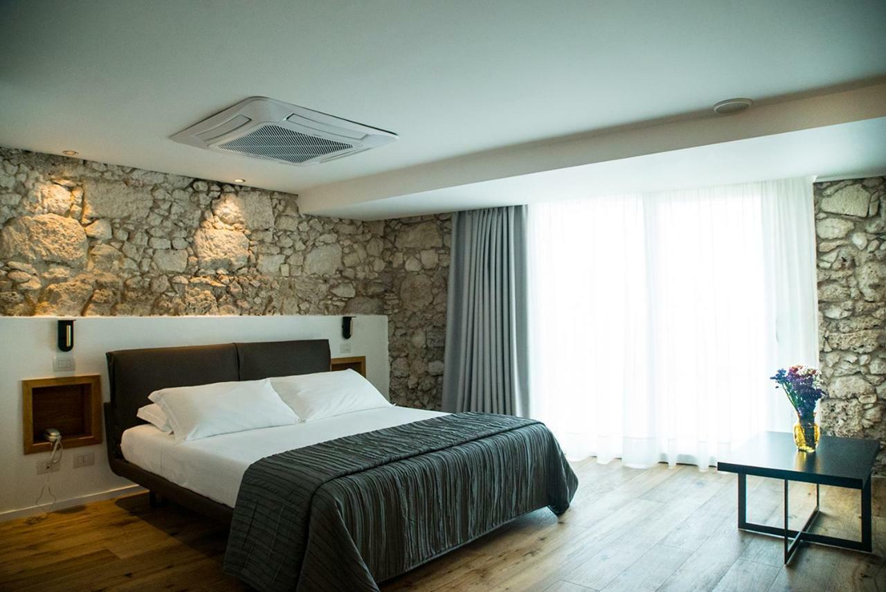 Re Dionisio Luxury Suites Syracuse Eksteriør billede
